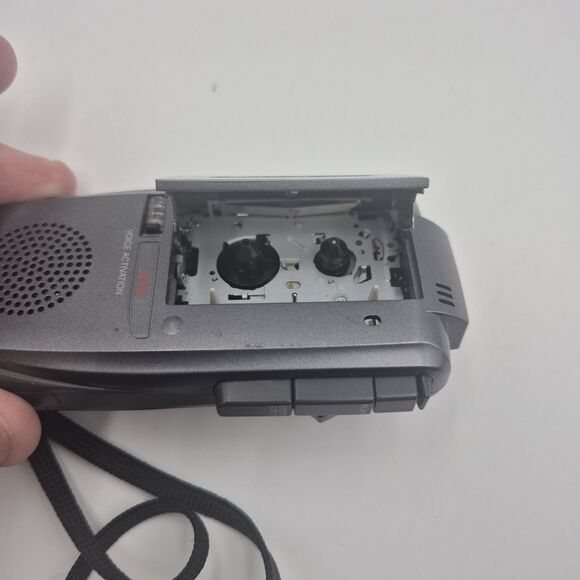Radio Shack Micro-44 Microcassette Recorder Voice-Activated 14-1183 Tested Works - Picture 6 of 6